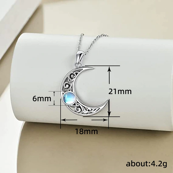 Design sense sun and moon couple necklace love imitation moonstone lucky necklace female crescent clavicle chain