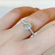 Hot selling ring fashion proposal engagement ring female sparkling brilliance eight-claw diamond ring for women