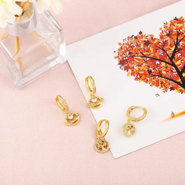 Clearance planet earrings European and American simple niche design earrings flash diamond Saturn diamond earrings wholesale ery56