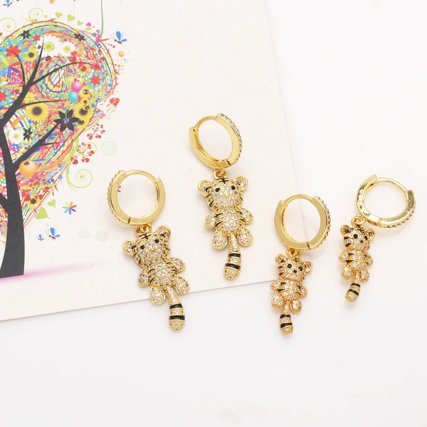 European and American hot selling fashion simple cute little tiger earrings high-grade sense of versatile earrings jewelry eru41