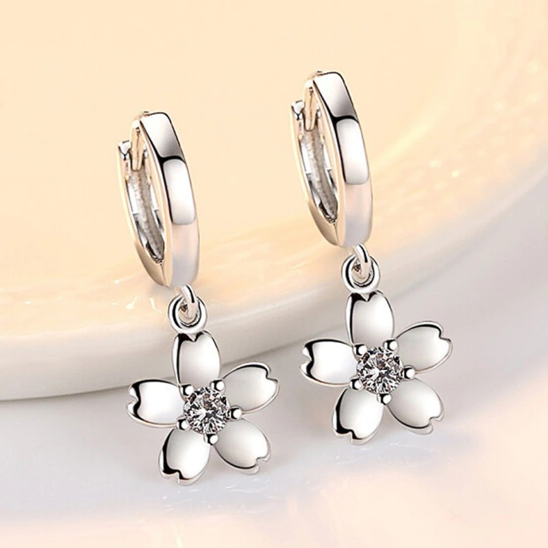    Live new earrings small fresh temperament flower earrings simple flower shape earrings for women
