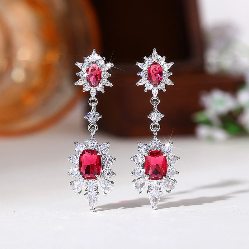 Temperamental long and rich earrings, luxurious palace-style royal earrings, queen princess and celebrity style earrings