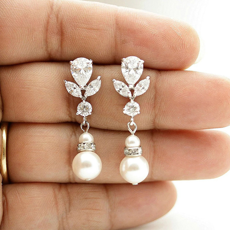  Water drop geometric design earrings for women, imitation pearls and zircon, elegant and elegant jewelry, fairy fashion, internet celebrity style