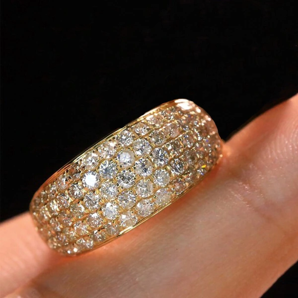   New style zircon inlaid ring for women, light luxury style, high-end ring, manufacturer direct sales, shiny metal jewelry