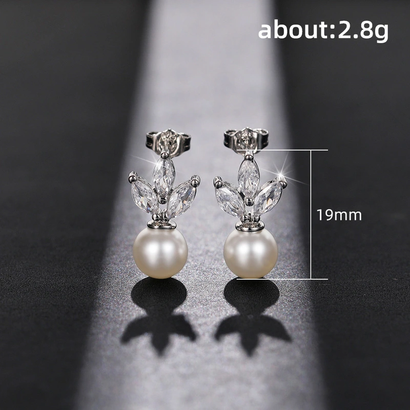 Korean exquisite horse eye-shaped earrings copper inlaid zircon imitation pearl earrings for women super shiny elegant women's earrings