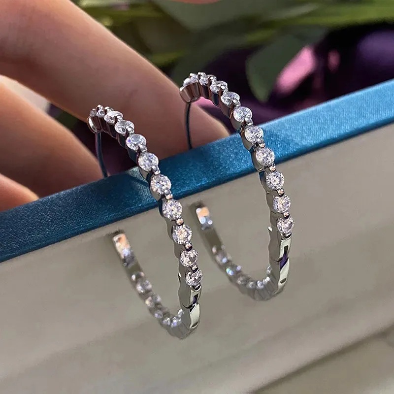 European and American fashion shiny hoop earrings high-end exaggerated large hoop earrings round diamond American earrings