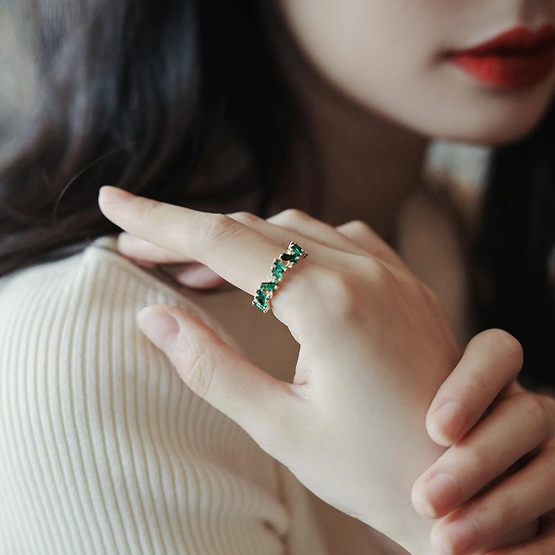 Japanese light luxury geometric ring French retro palace temperament irregular index finger ring queen ring