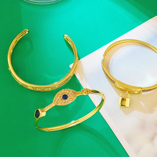 European and American personality exaggerated bracelet creative inlaid large zircon devil eye bracelet copper plated 18K gold jewelry brd58