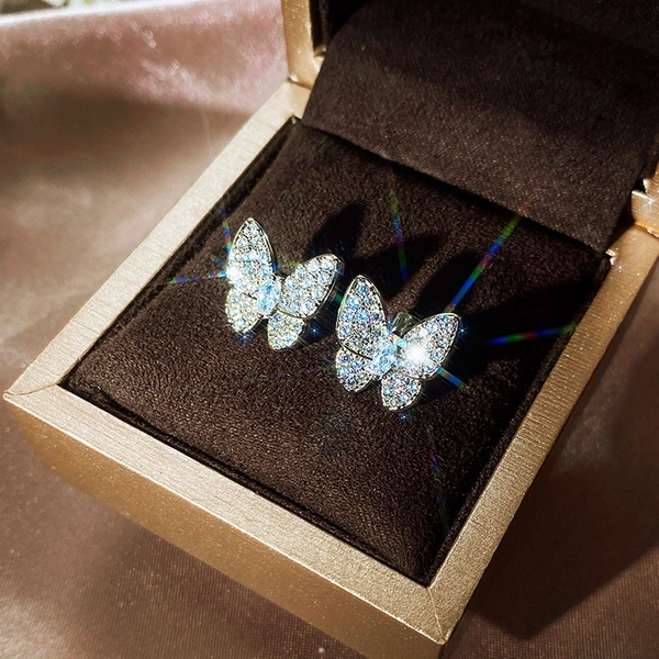 2021 live hot selling style butterfly zircon celebrity three-piece jewelry set spot direct sales