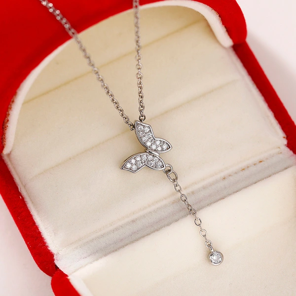 2022 new summer fairy style butterfly necklace light luxury niche design high-end ladies clavicle chain