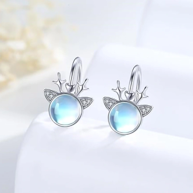  European and American sweet deer antler earrings Christmas festival must-have earrings for women fashionable, exquisite and cute style