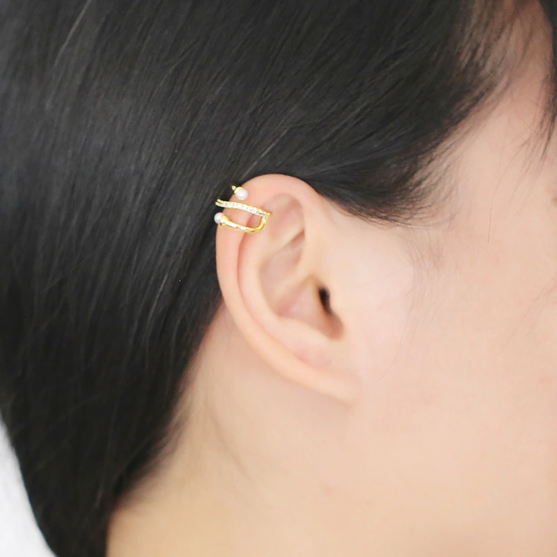 Jewelry hot selling copper plated 18k gold pearl inlaid zircon ear bone clip earrings earrings era343 earrings