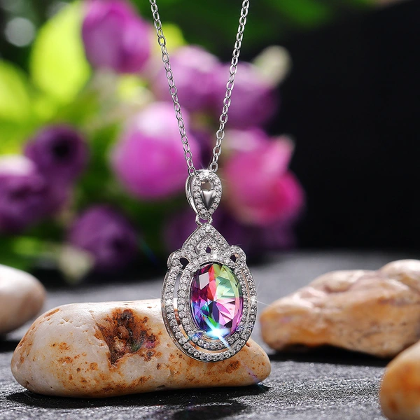New retro super flash oval zircon pendant female European and American copper inlaid colored zircon necklace
