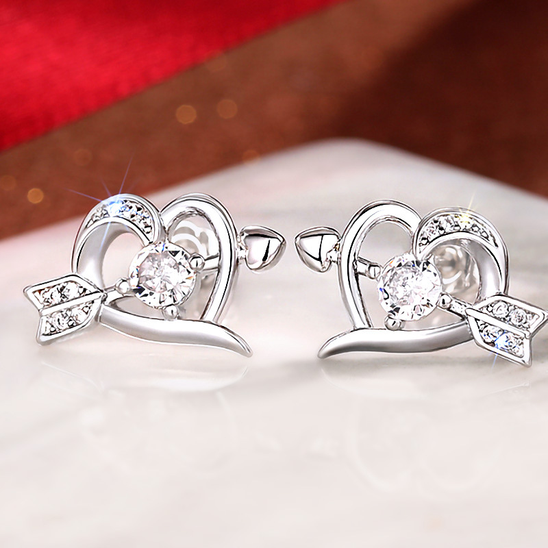  Cupid heart design earrings for women, fashionable and individual hot girl earrings, European and Korean trendy earrings