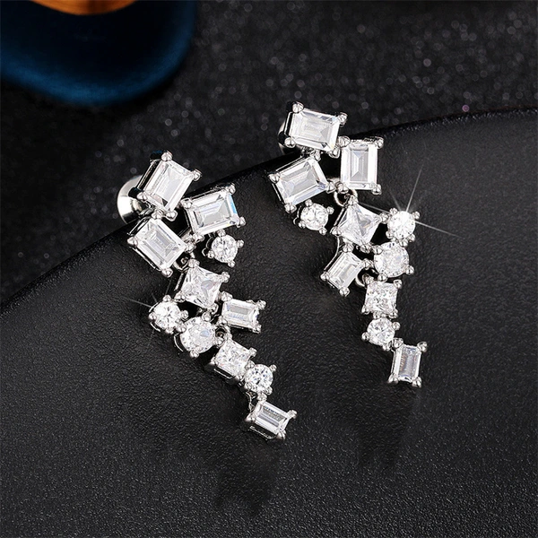 Japanese and Korean fresh and super shiny micro-inlaid zircon earrings diamond round square geometric earrings bridal earrings