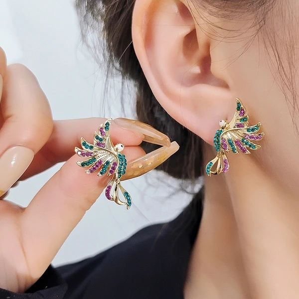  Ethnic style colorful auspicious bird earrings for women, fashionable and elegant temperament jewelry, micro-inlaid metal oil drop
