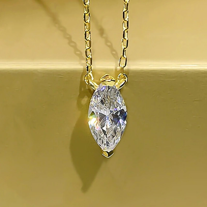  European and American new horse eye necklace simple olive shape stacking clavicle chain light luxury fashion design necklace