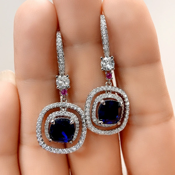 Light luxury lady style geometric earrings fashionable autumn and winter style royal blue zircon earrings round face slimming earrings