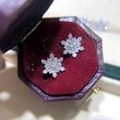 Beautiful snowflake earrings, niche design, light luxury floral earrings, simple temperament, high-end earrings
