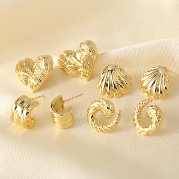 AS jewelry European and American hot-selling copper plated 18k gold polished love heart shell earrings earrings female era181