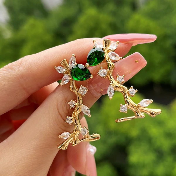 Natural small fresh branch shape ear clip female temperament spring and summer new floral style fashion earrings