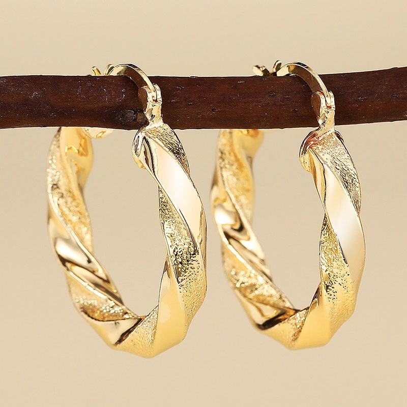 Pinxixi's hot-selling earrings for women, double-sided electroplated design, trendy and cool girl accessories