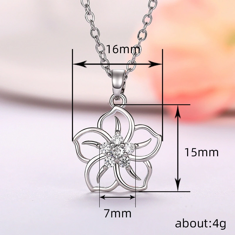  Five-petal cherry blossom necklace for women, popular sunflower clavicle necklace, Korean style zircon necklace