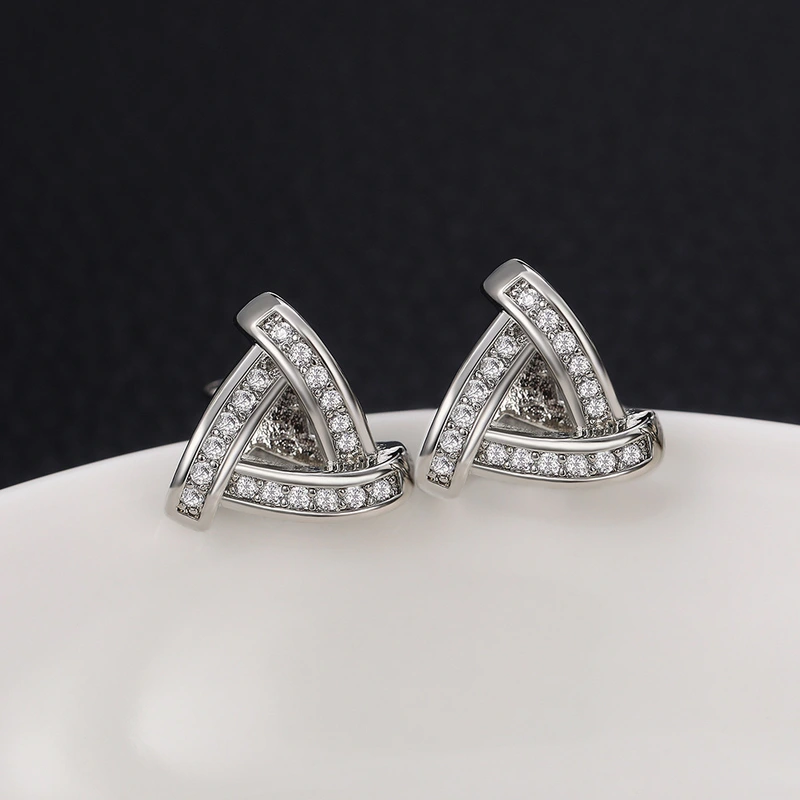 New inlaid step diamond triangle earrings for women exquisite super flash zircon temperament versatile commuter earrings