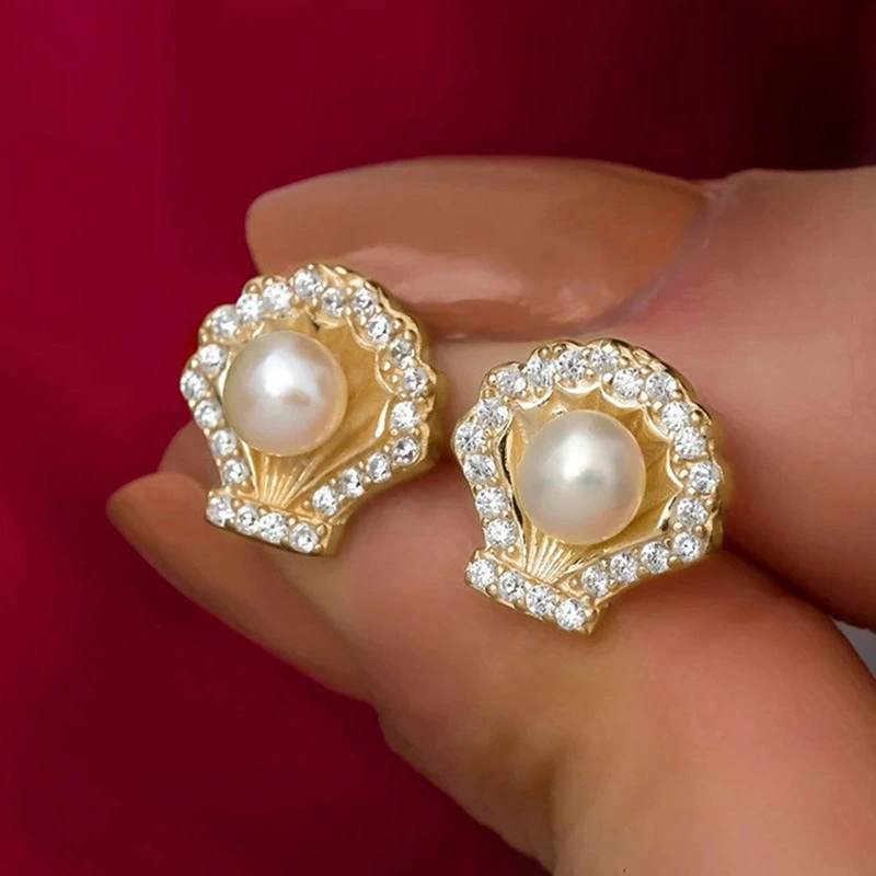   Hot selling earrings for women, shell water shell imitation pearl earrings, elegant and exquisite daily jewelry for ladies