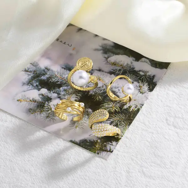 AS jewelry vintage pearl ring female copper plated 18k gold Madonna ring female riq52