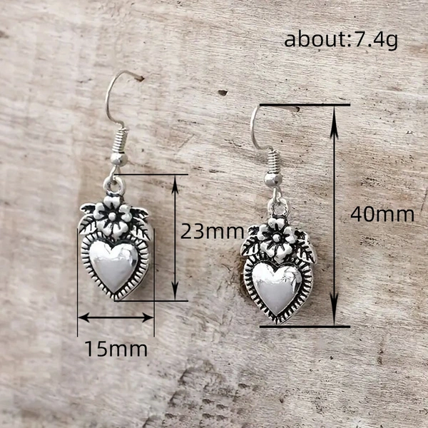 European and American popular earrings retro blackened old style love flower earrings heart-shaped female ear hooks