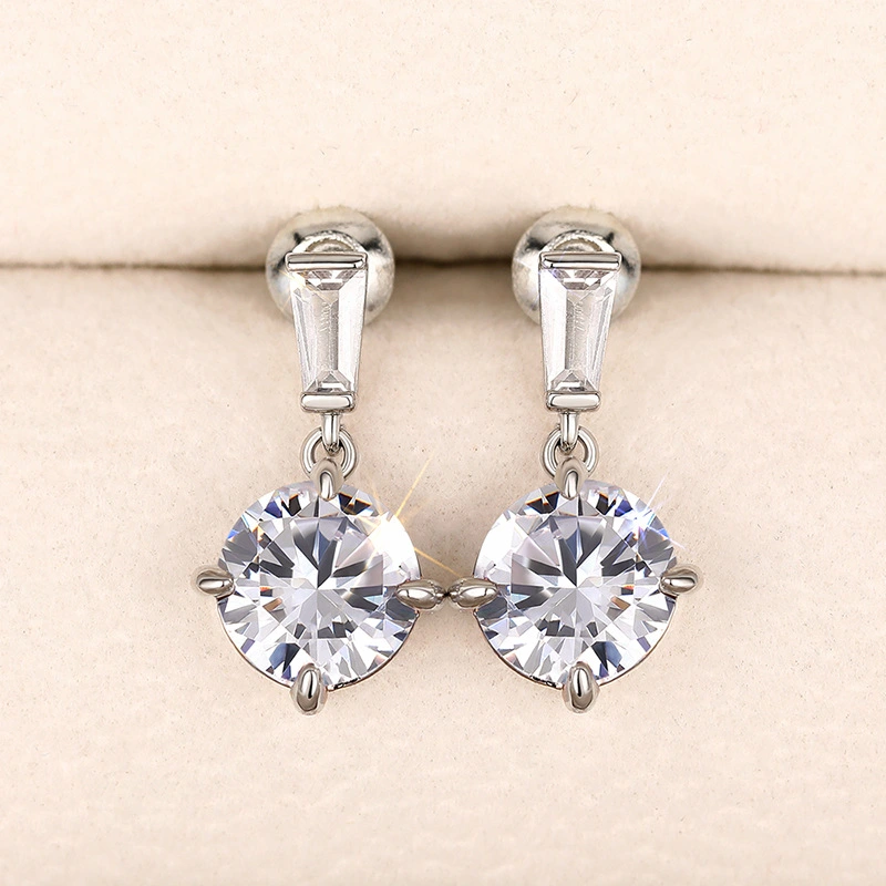  New round light luxury earrings European and American simple smart commuter earrings Japanese and Korean hot selling high-end earrings for women