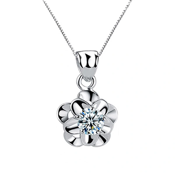 Korean flower-shaped pendant for women, Japanese and Korean simple student forest flower clavicle necklace