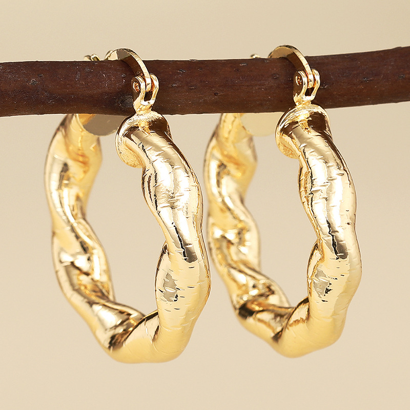 Manufacturer's source wholesale earrings for women with textured irregular spiral design, hot selling earrings