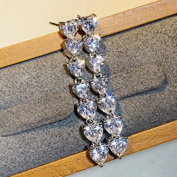 Love long chain shiny earrings for women inlaid with zircon fashionable girl earrings popular ultra-thin gift