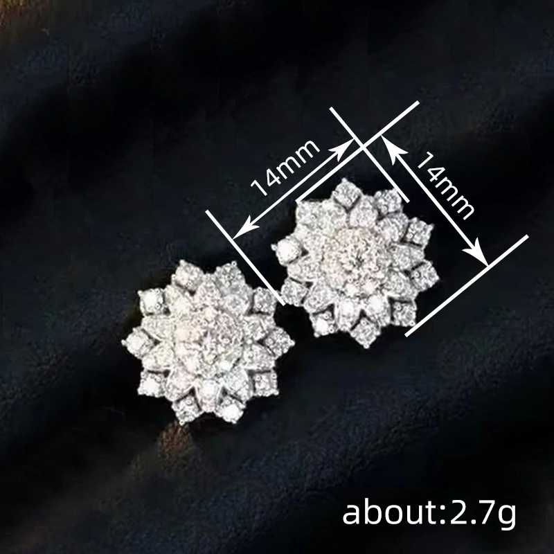 New style earrings for women, flower snowflake exquisite earrings, elegant and sweet, micro-inlaid zircon jewelry