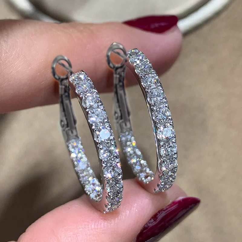 Popular commuter earrings for women, exaggerated personality, Asian earrings, niche trendy round design