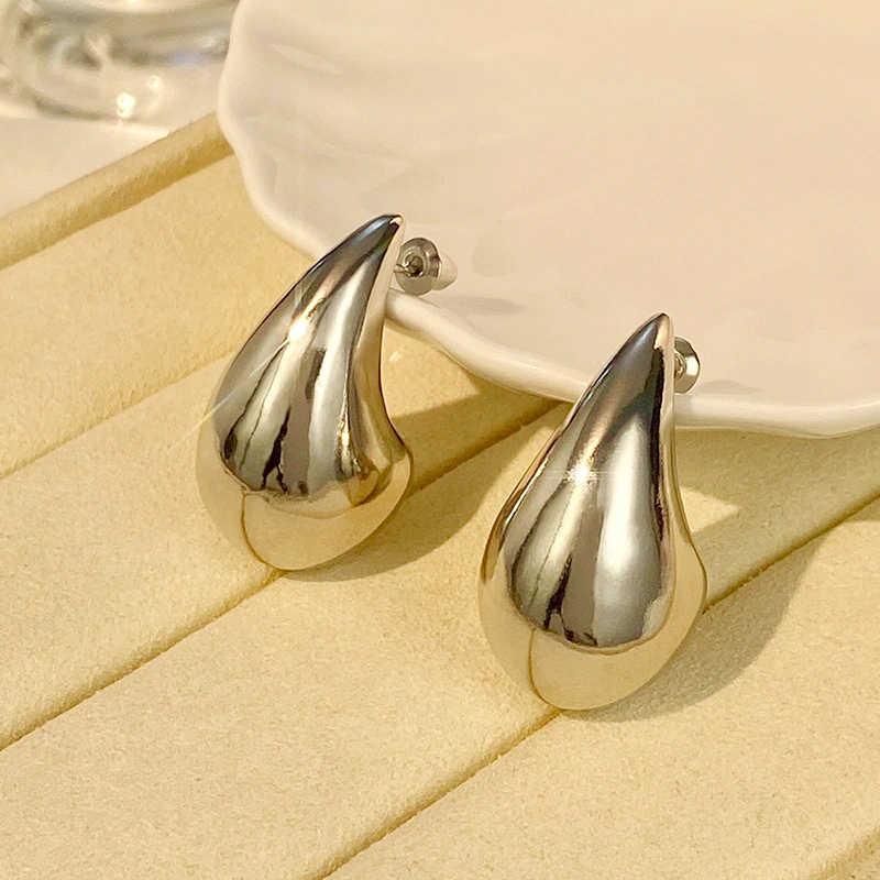 Hot-selling earring set for women, French retro style, personalized jewelry, new Middle Eastern teardrop shape, super hot style