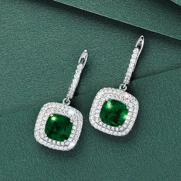 Live hot selling fashionable earrings Princess Fat Square new earrings light luxury high-end pendant earrings