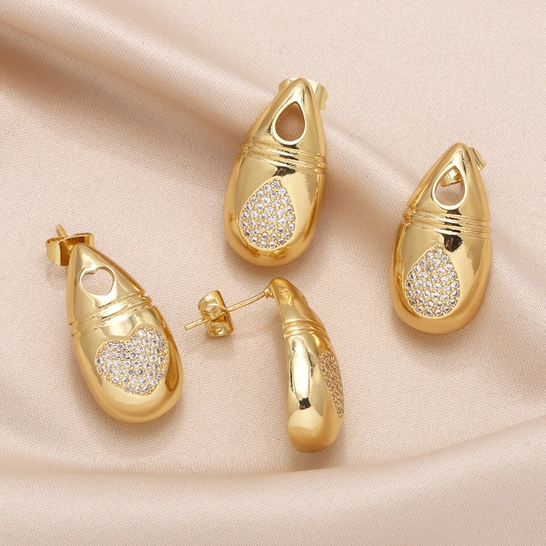 European and American fashion love water drop earrings niche light luxury inlaid zircon gold-plated earrings wholesale erw21