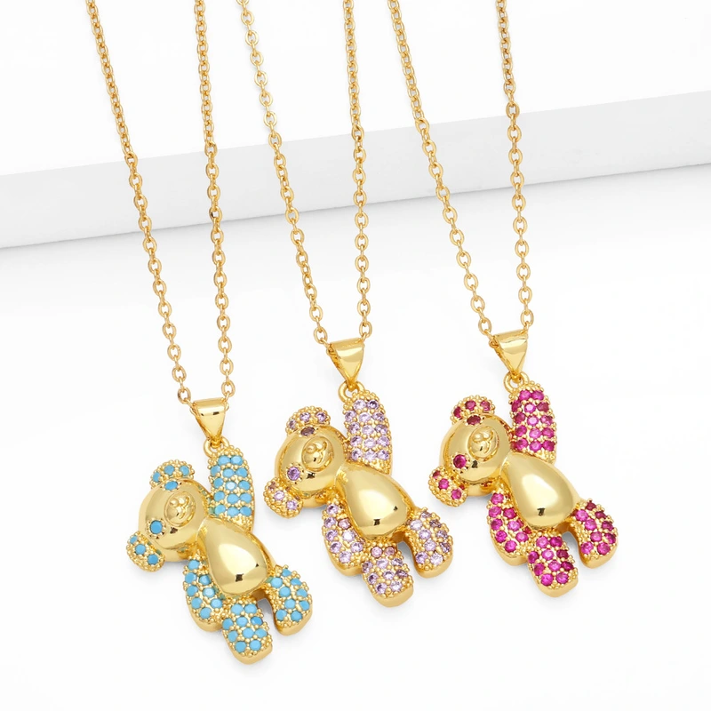 New European and American cute bear pendant necklace female niche light luxury sweater chain personality clavicle chain nkr36