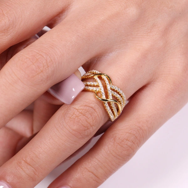 Light luxury high-end wave multi-layer line diamond ring female personality niche banquet exaggerated hollow ring