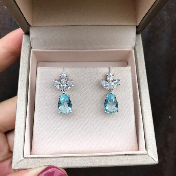Live broadcast of new earrings light blue pear-shaped teardrop earrings noble and elegant ladies' colored gemstone earrings