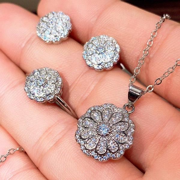 Fashionable wedding bridal accessories, micro-inlaid crystal zircon jewelry three-piece set, full diamond star necklace set