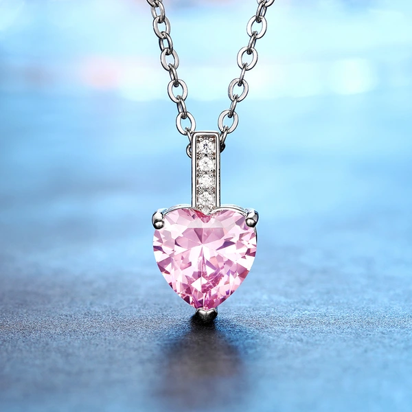 Hot selling European and American colored gemstone heart-shaped zircon necklace fashion love pendant O-shaped chain necklace