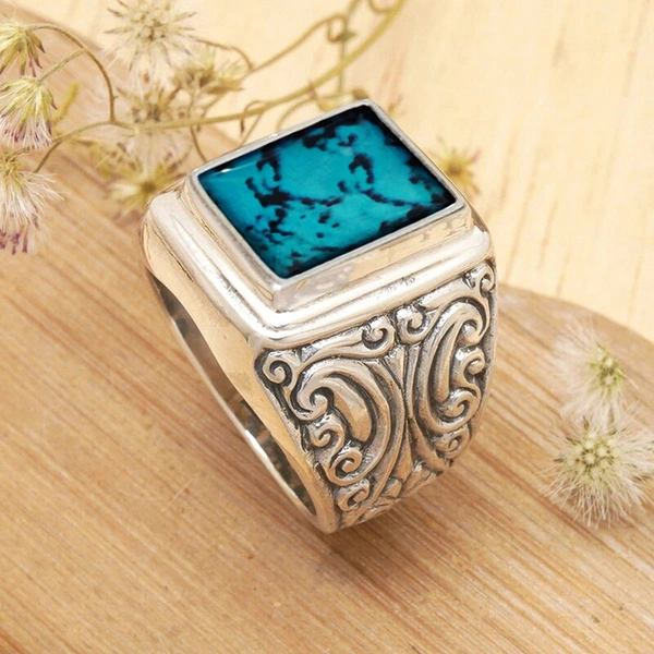   New ring ring aristocratic high-end style sticker UV design auspicious cloud texture engraved ring