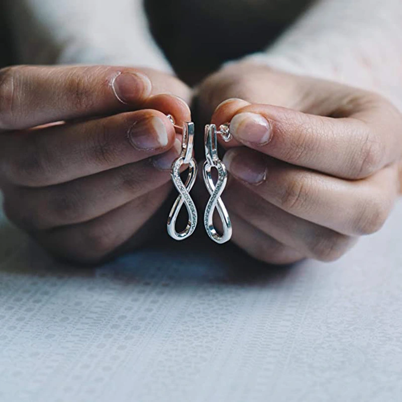 Eternal love romantic symbol earrings 8-shaped love knot long earrings popular with celebrities