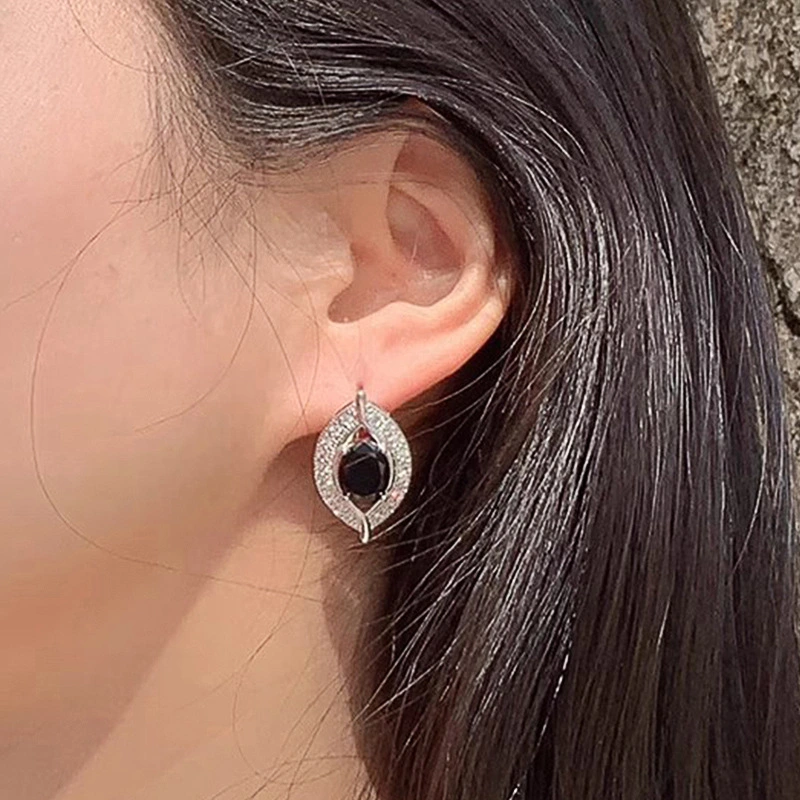  Micro-inlaid forest-style individual niche leaf earrings fashionable design sense light luxury jewelry daily matching earrings