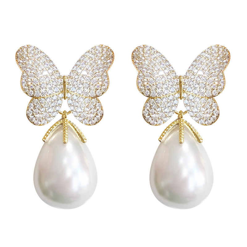 Special-shaped Korean version of gentle and elegant butterfly earrings for women, fashionable and exquisite imitation pearl earrings, princess temperament style