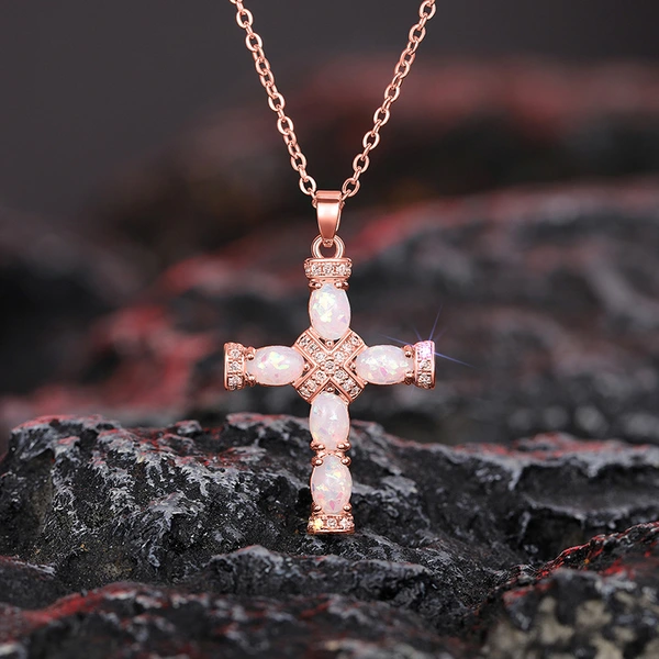   Factory direct sales necklace new style personality fashionable imitation opal clavicle chain hip hop street style necklace